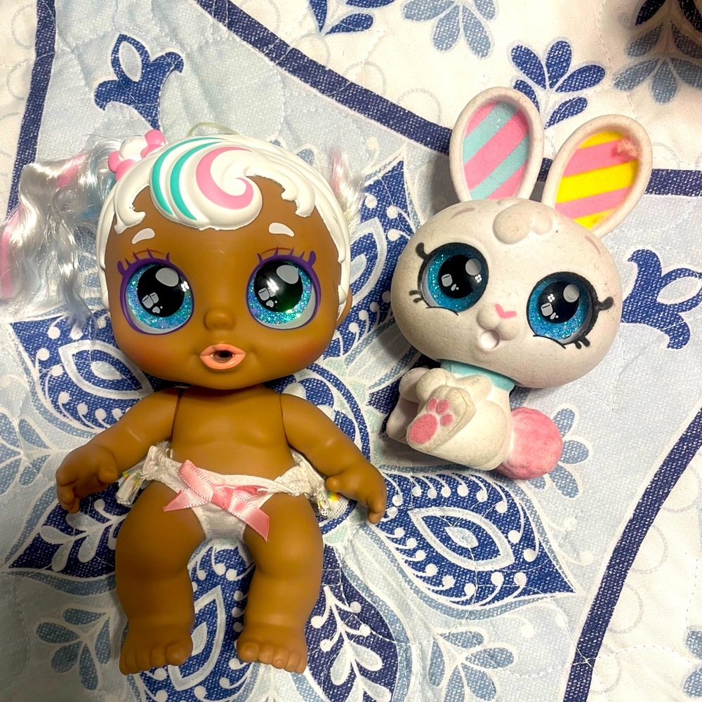 Kindi kid doll and pet